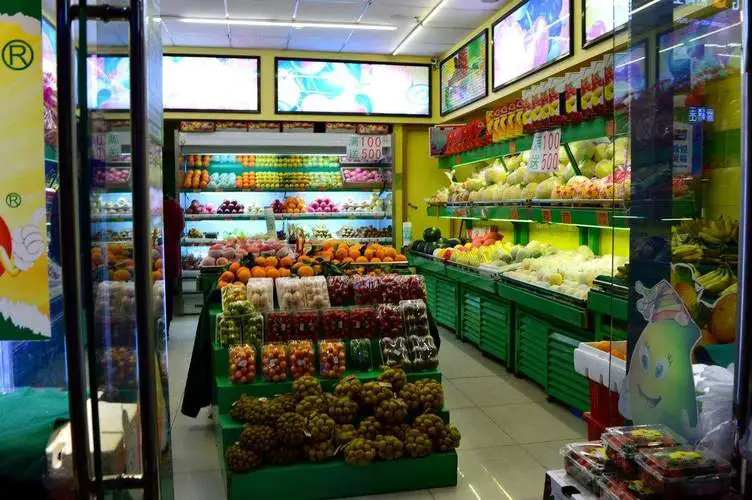 热烈祝贺江西李先生加盟蜀良优品，共创水果零售新篇章